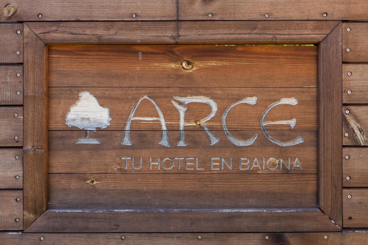 Hotel Arce بايونا المظهر الخارجي الصورة