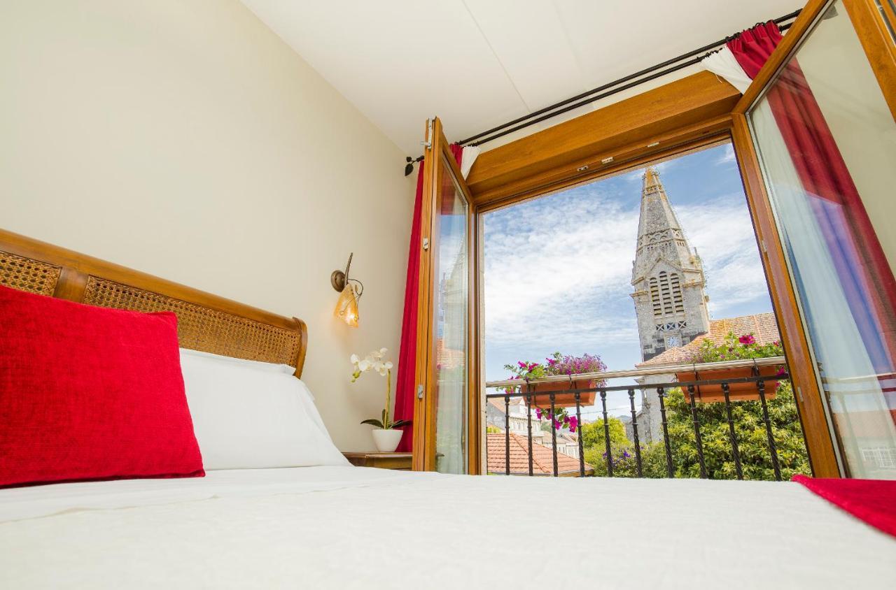 Hotel Arce بايونا المظهر الخارجي الصورة